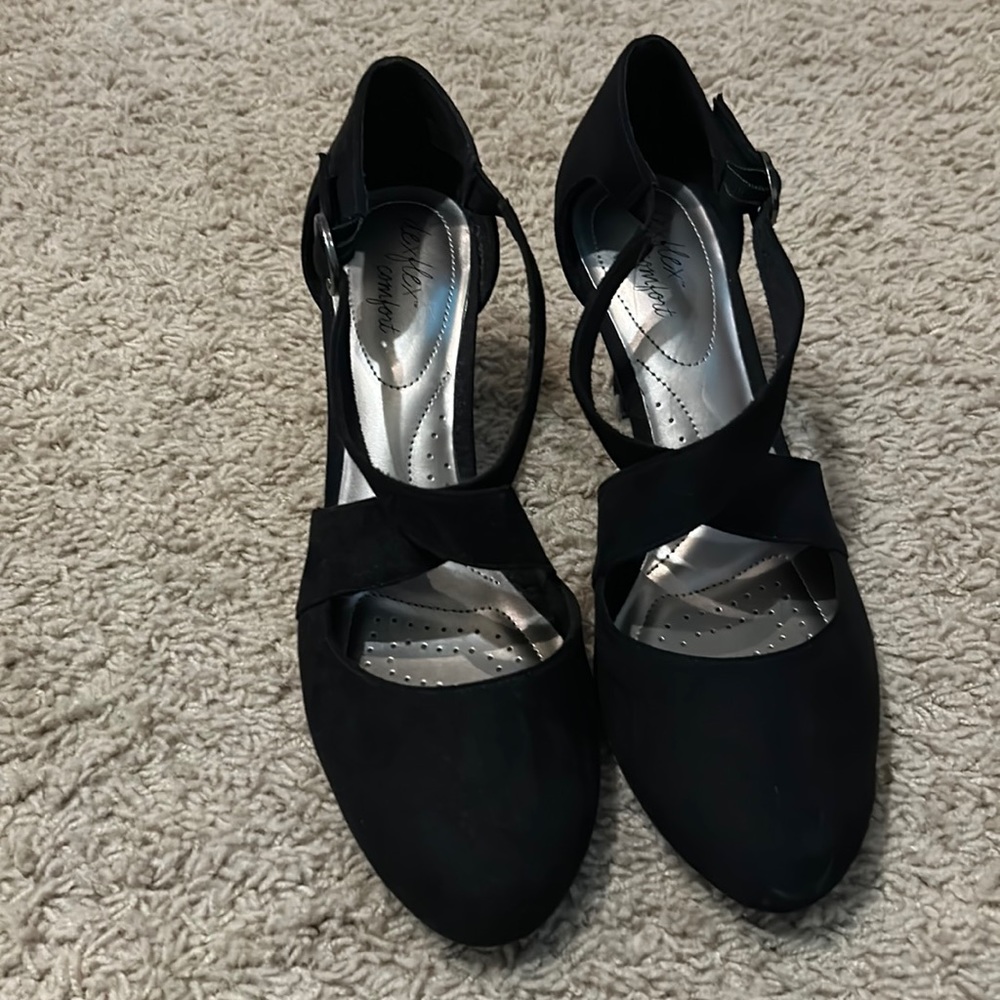 Never worn…women’s heels!